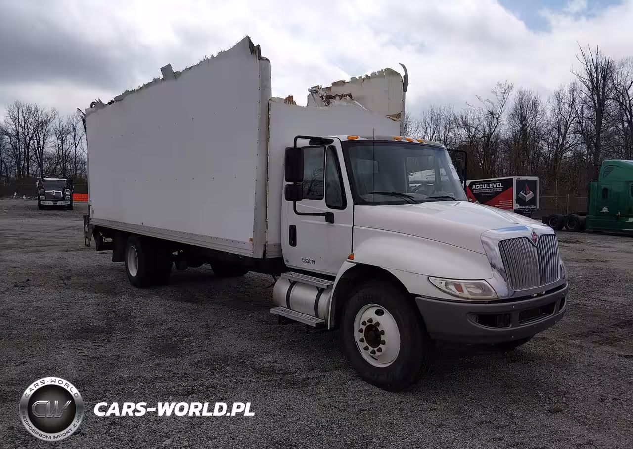 2018 International Durastar 4300