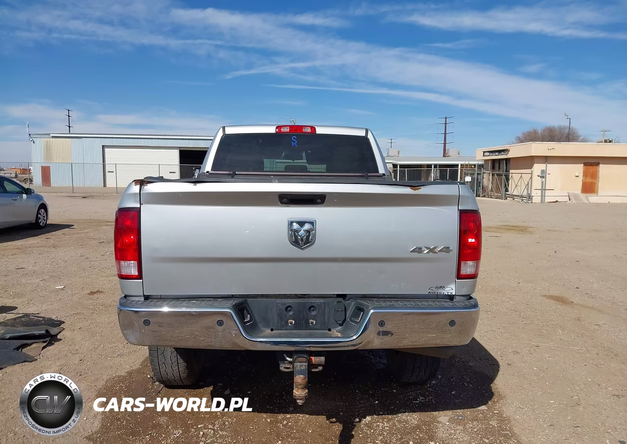 2015 Ram 2500 Tradesman VIN:3C6UR5CL2FG655301 - 16