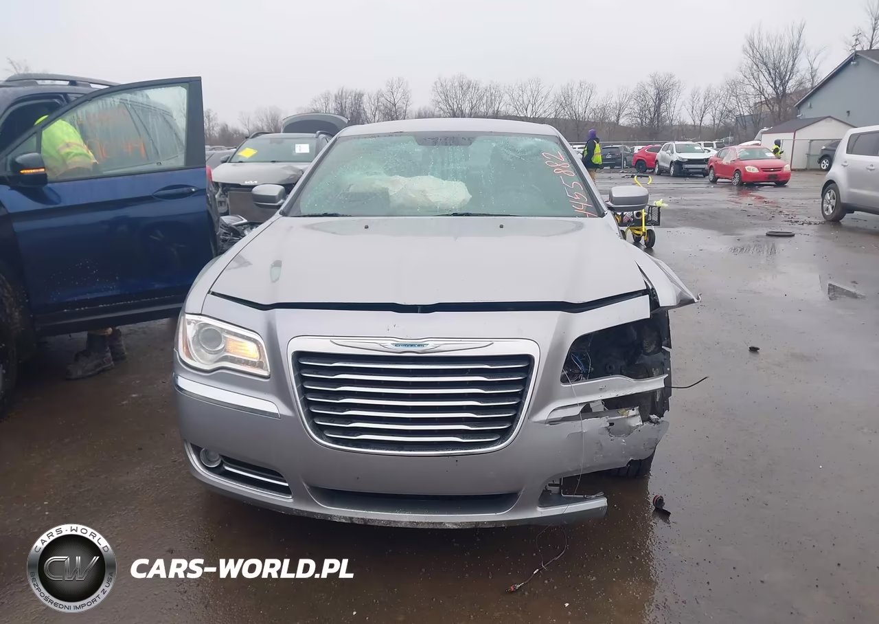 2014 Chrysler 300 VIN:2C3CCARG0EH229411 - 12