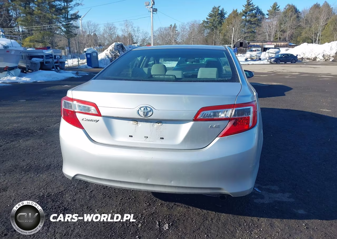 2012 Toyota Camry Le VIN:4T1BF1FK2CU171749 - 12