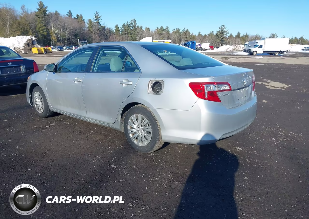 2012 Toyota Camry Le VIN:4T1BF1FK2CU171749 - 3