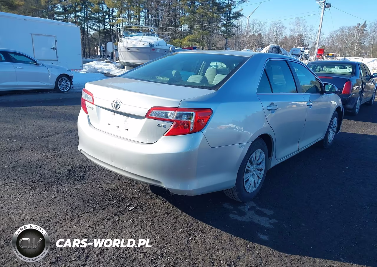 2012 Toyota Camry Le VIN:4T1BF1FK2CU171749 - 4