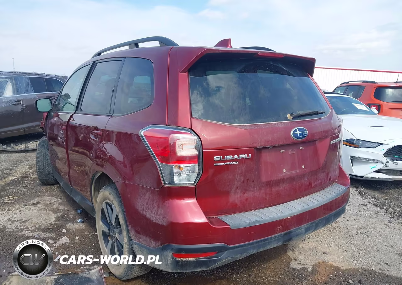 2018 Subaru Forester 2.5I Premium VIN:JF2SJAECXJH406581 - 3