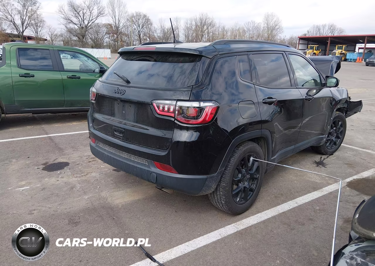 2022 Jeep Compass Altitude Fwd VIN:3C4NJCBB4NT178037 - 4