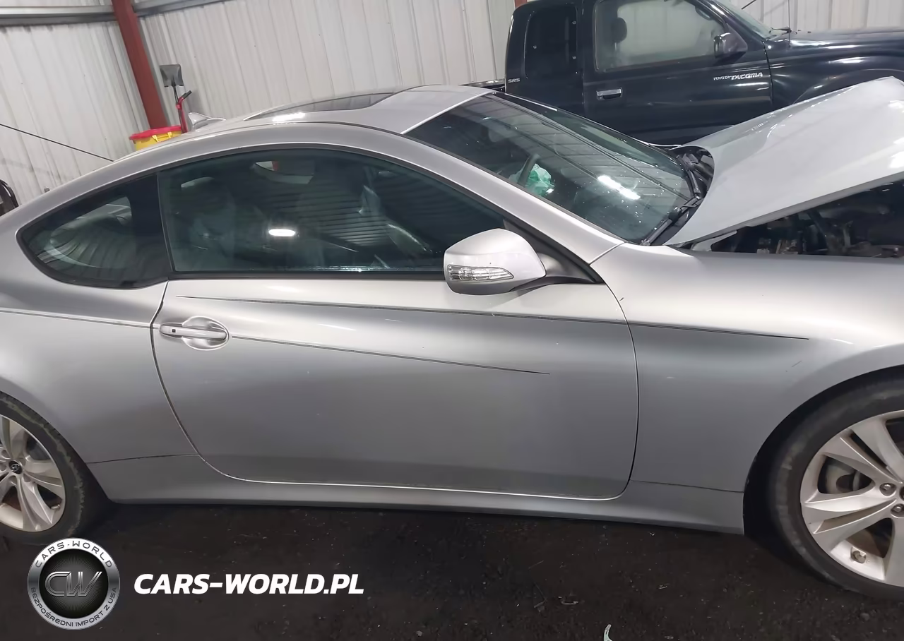 2011 Hyundai Genesis 3.8 Grand Touring VIN:KMHHU6KH4BU061985 - 14