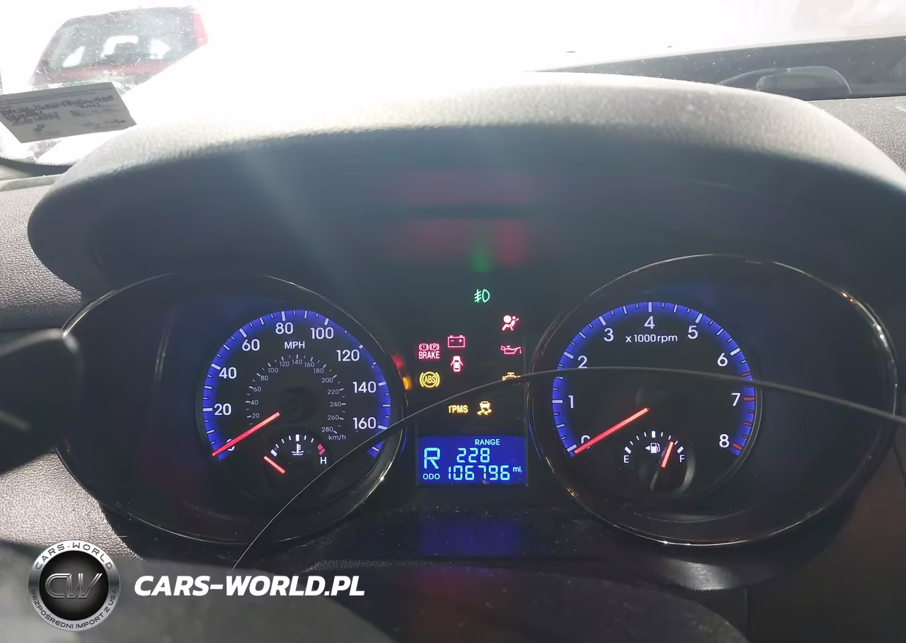 2011 Hyundai Genesis 3.8 Grand Touring VIN:KMHHU6KH4BU061985 - 16