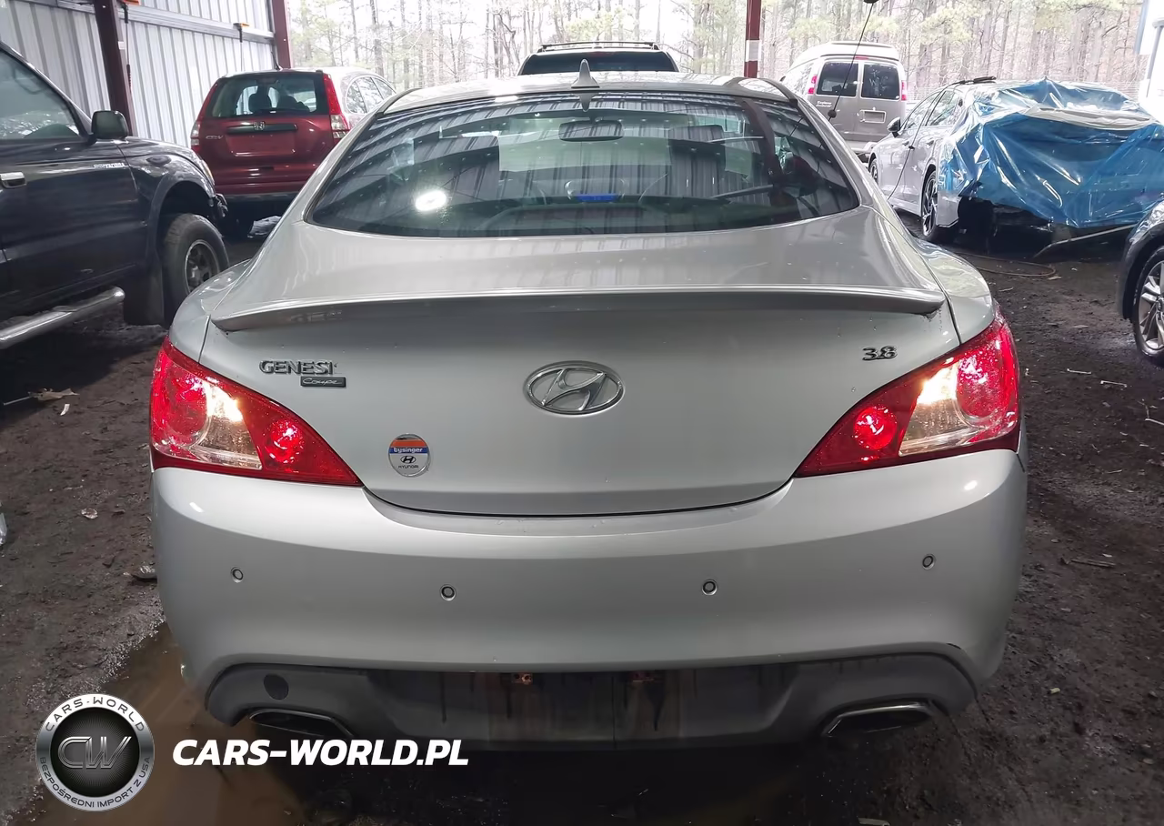 2011 Hyundai Genesis 3.8 Grand Touring VIN:KMHHU6KH4BU061985 - 17