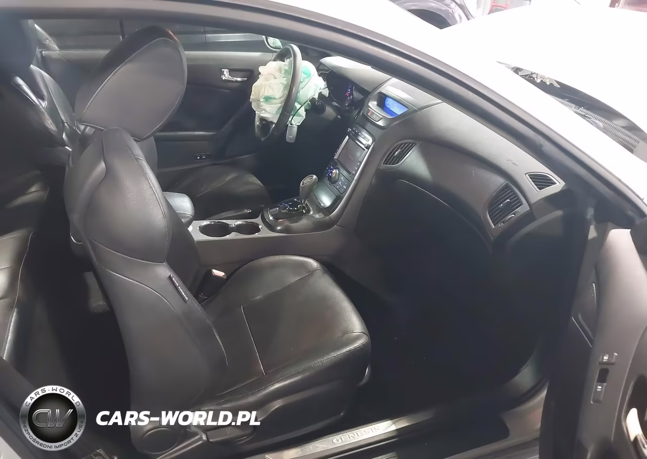 2011 Hyundai Genesis 3.8 Grand Touring VIN:KMHHU6KH4BU061985 - 5