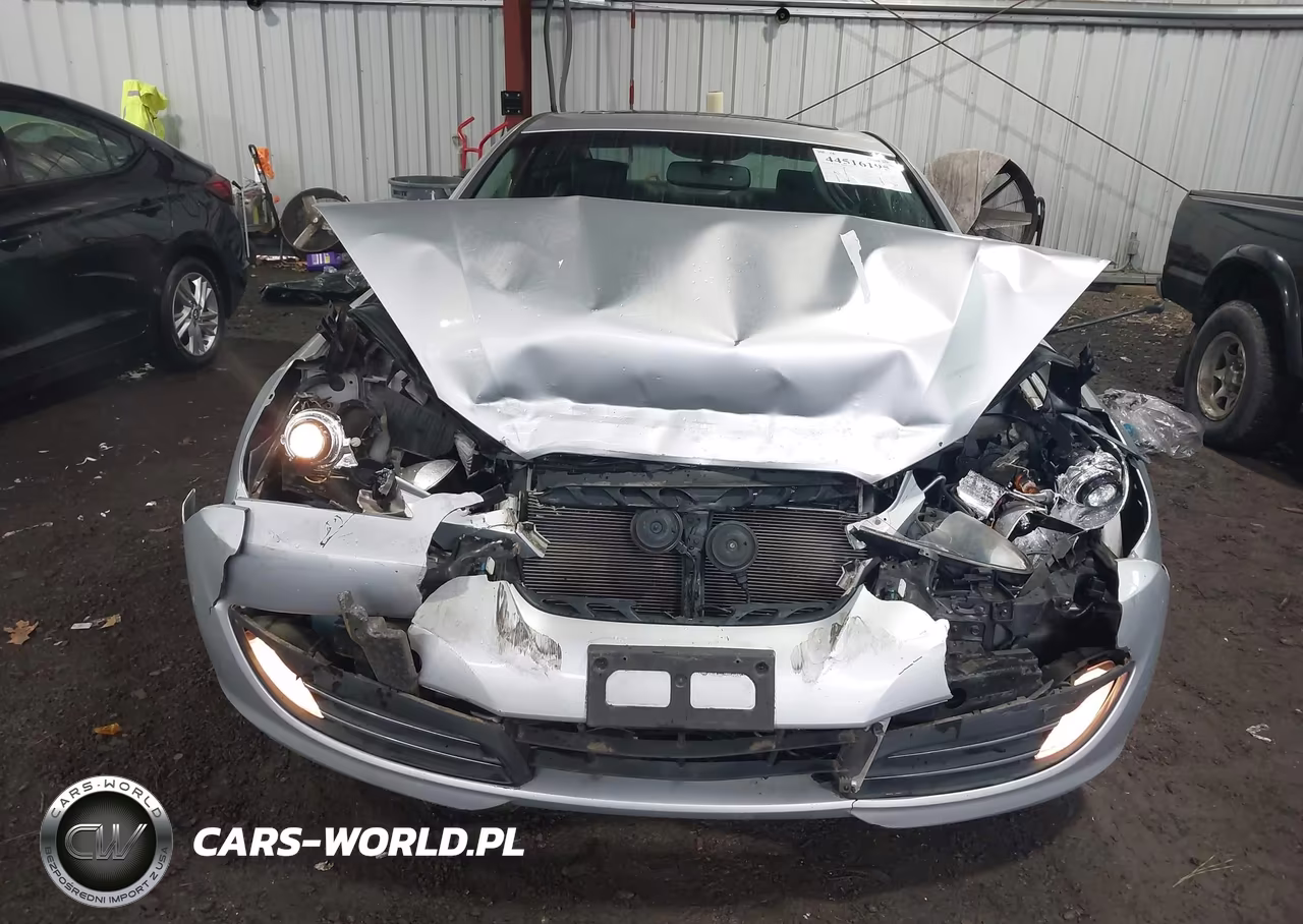 2011 Hyundai Genesis 3.8 Grand Touring VIN:KMHHU6KH4BU061985 - 6