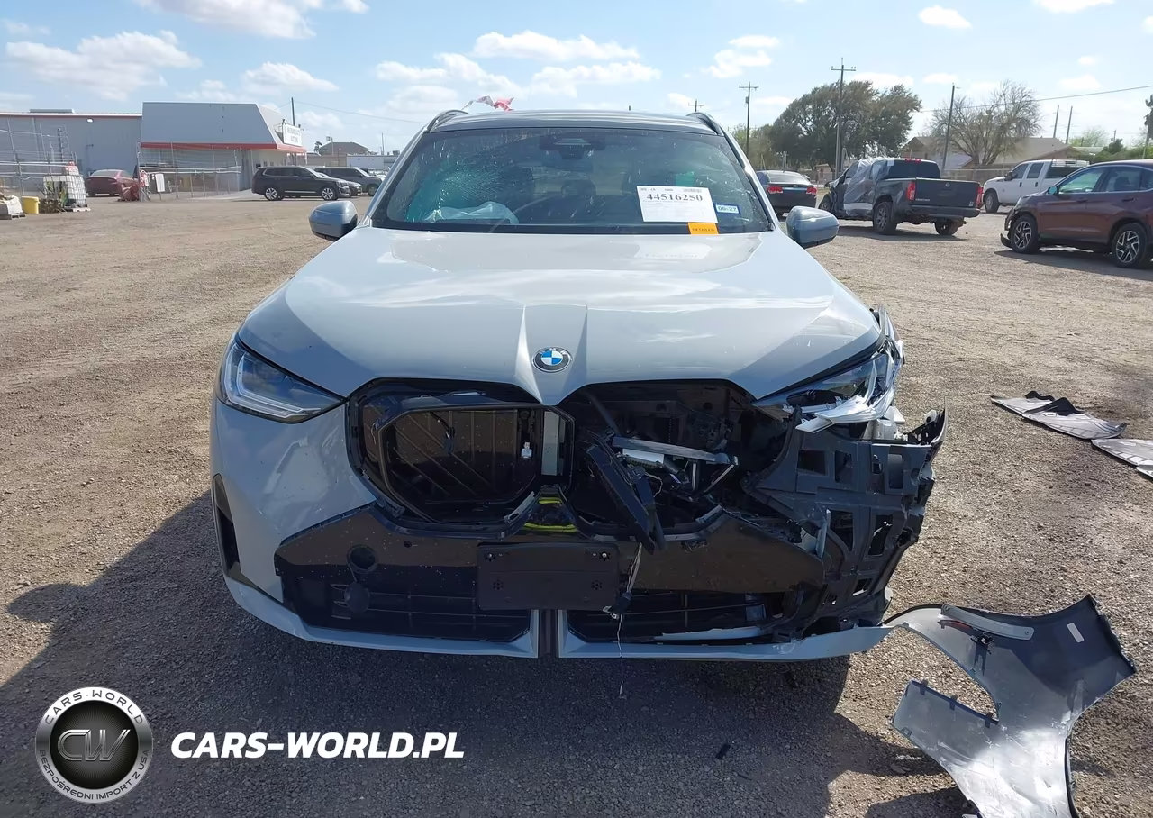 2025 BMW X3 30 xDrive VIN:5UX53GP04S9047637 - 12