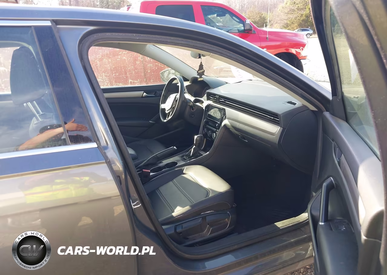 2022 Volkswagen Passat 2.0T Se VIN:1VWSA7A3XNC000632 - 5