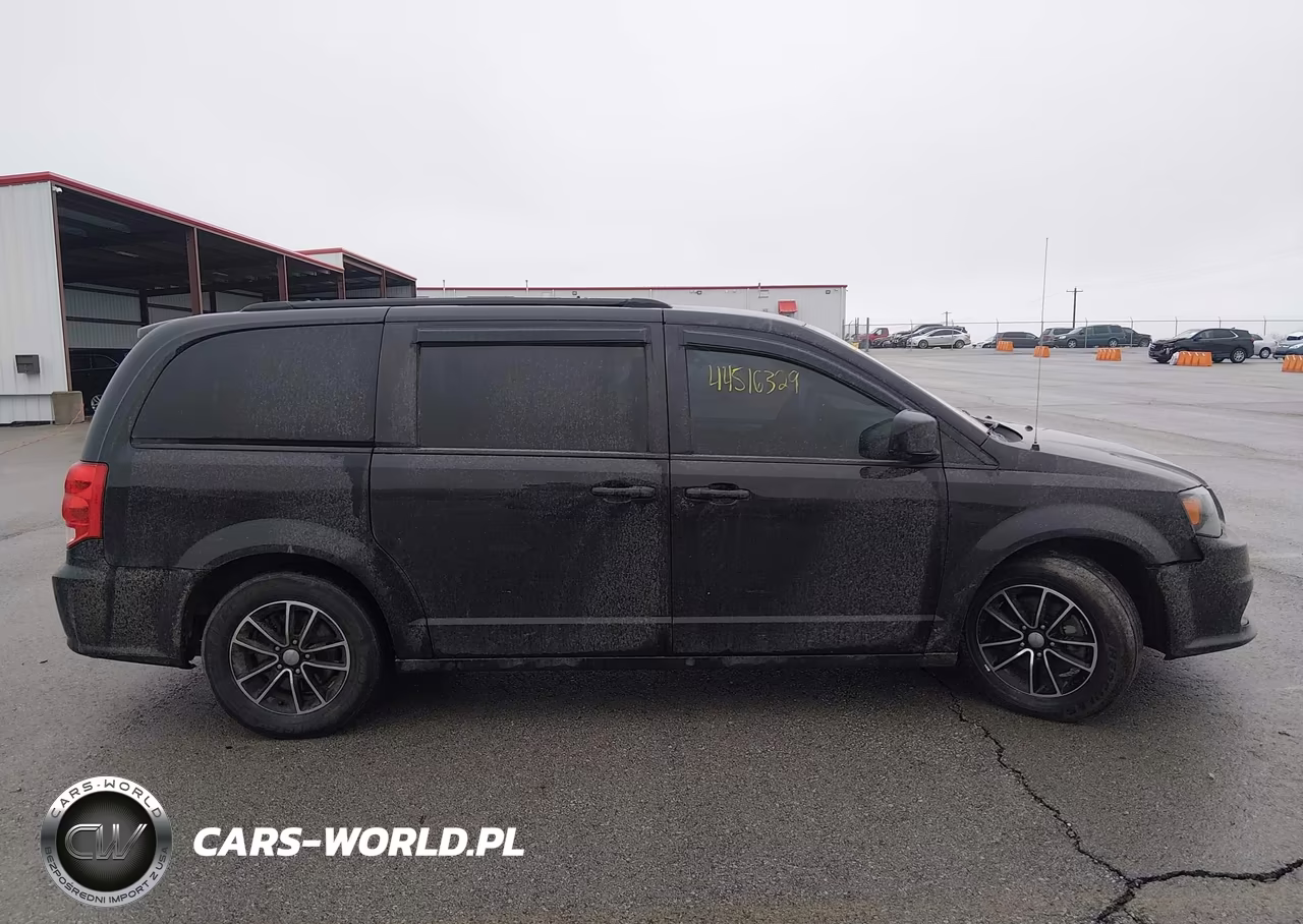 2018 Dodge Grand Caravan Gt VIN:2C4RDGEG5JR344845 - 13