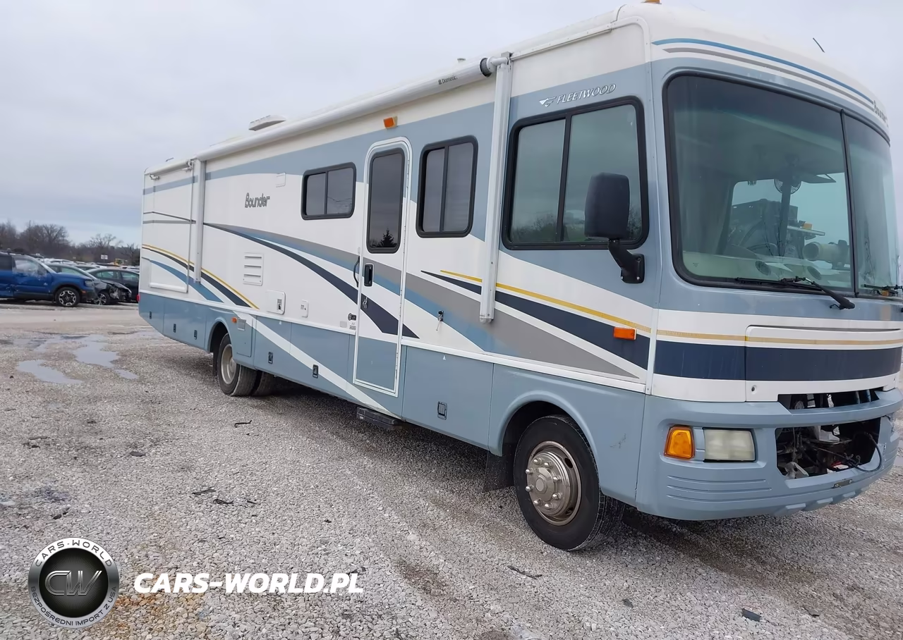 2005 Workhorse Custom Chassis Motorhome Chassis W22