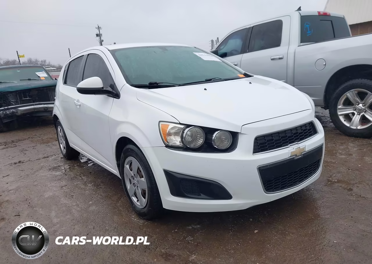2015 Chevrolet Sonic Ls Auto – zdjęcie 1 z 17