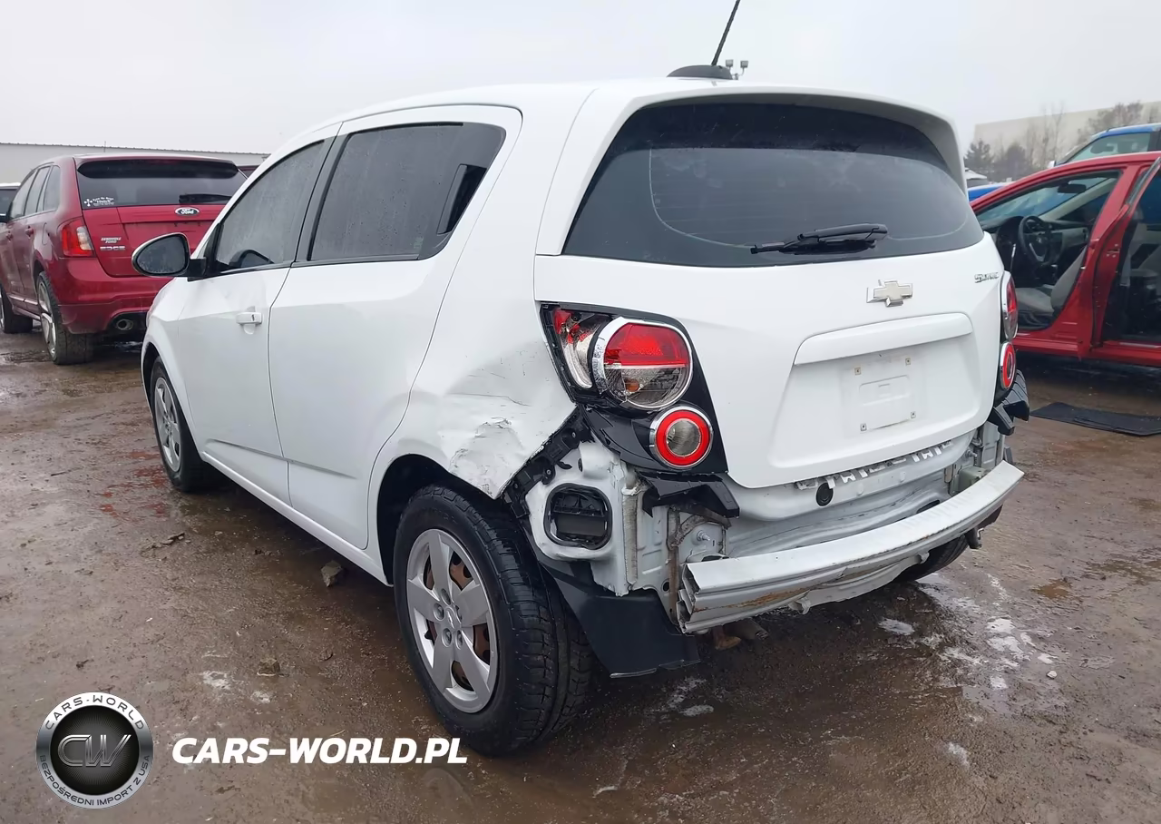 2015 Chevrolet Sonic Ls Auto VIN:1G1JA6SH5F4119969 - 3