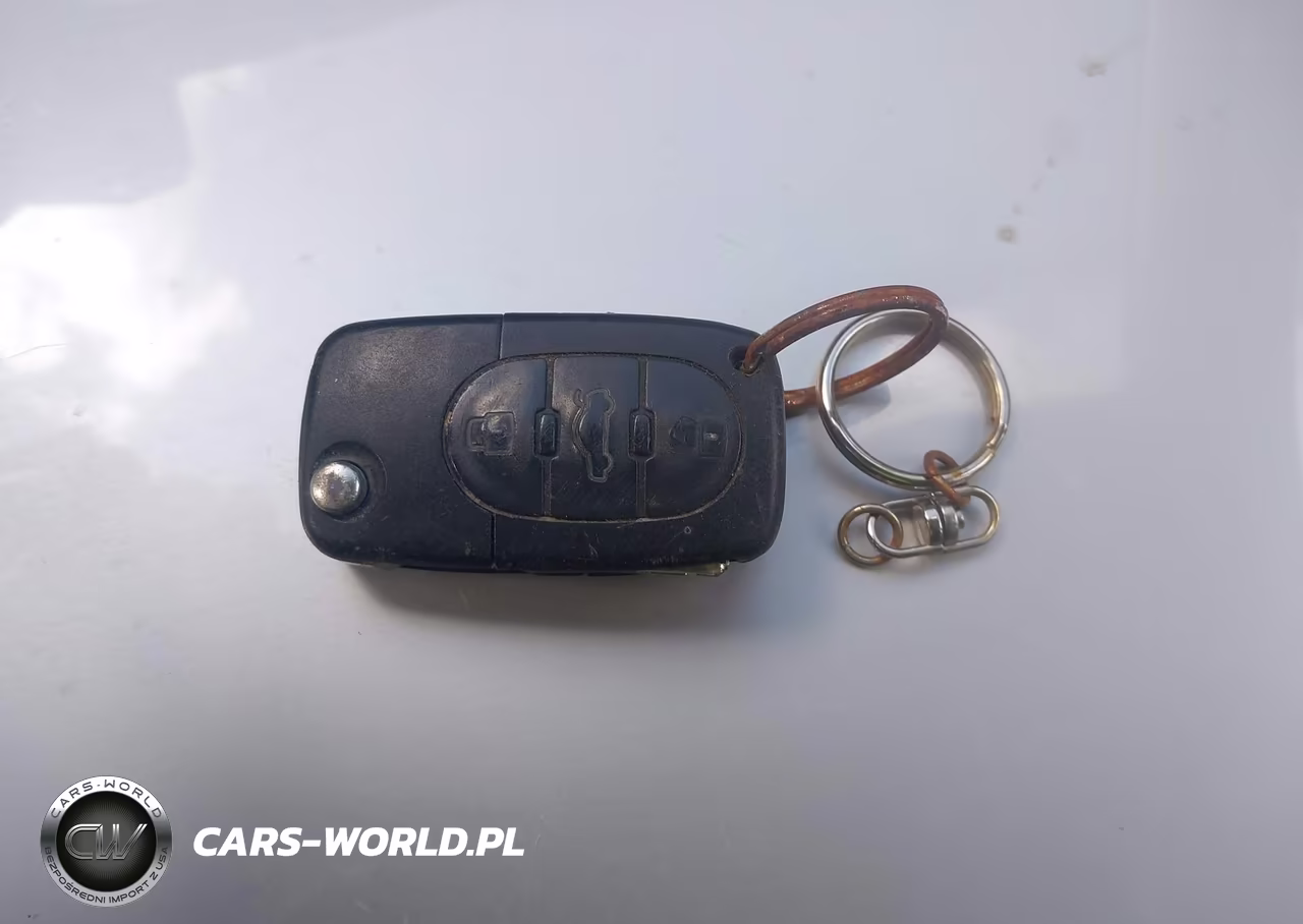 2000 Volkswagen Passat Gls VIN:WVWMA23B1YP305744 - 11