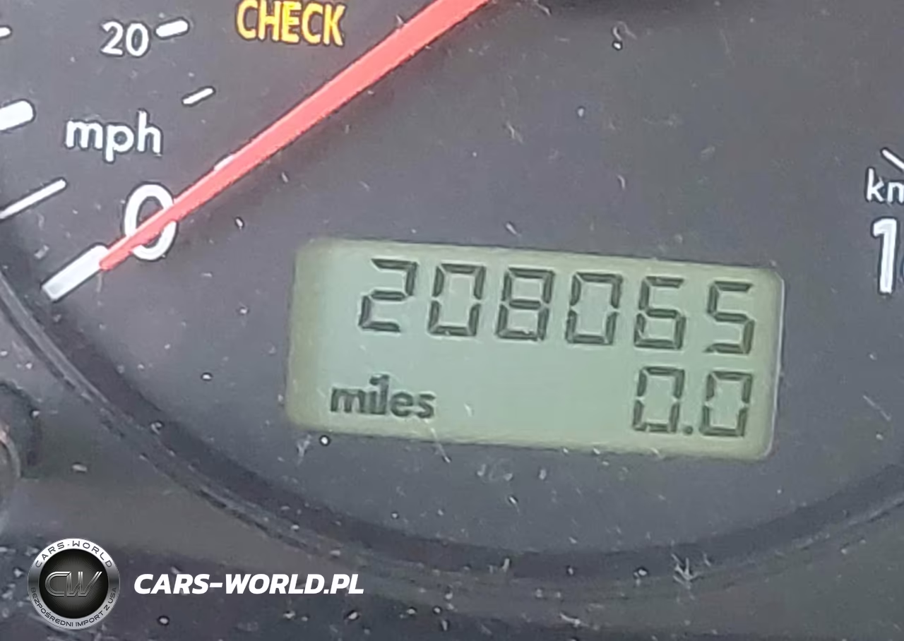 2000 Volkswagen Passat Gls VIN:WVWMA23B1YP305744 - 7