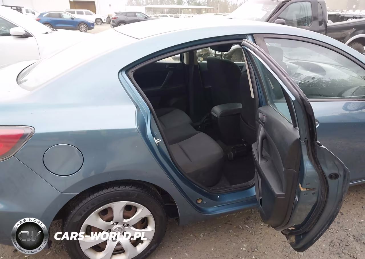 2010 Mazda Mazda3 I Sport VIN:JM1BL1SG1A1155443 - 8