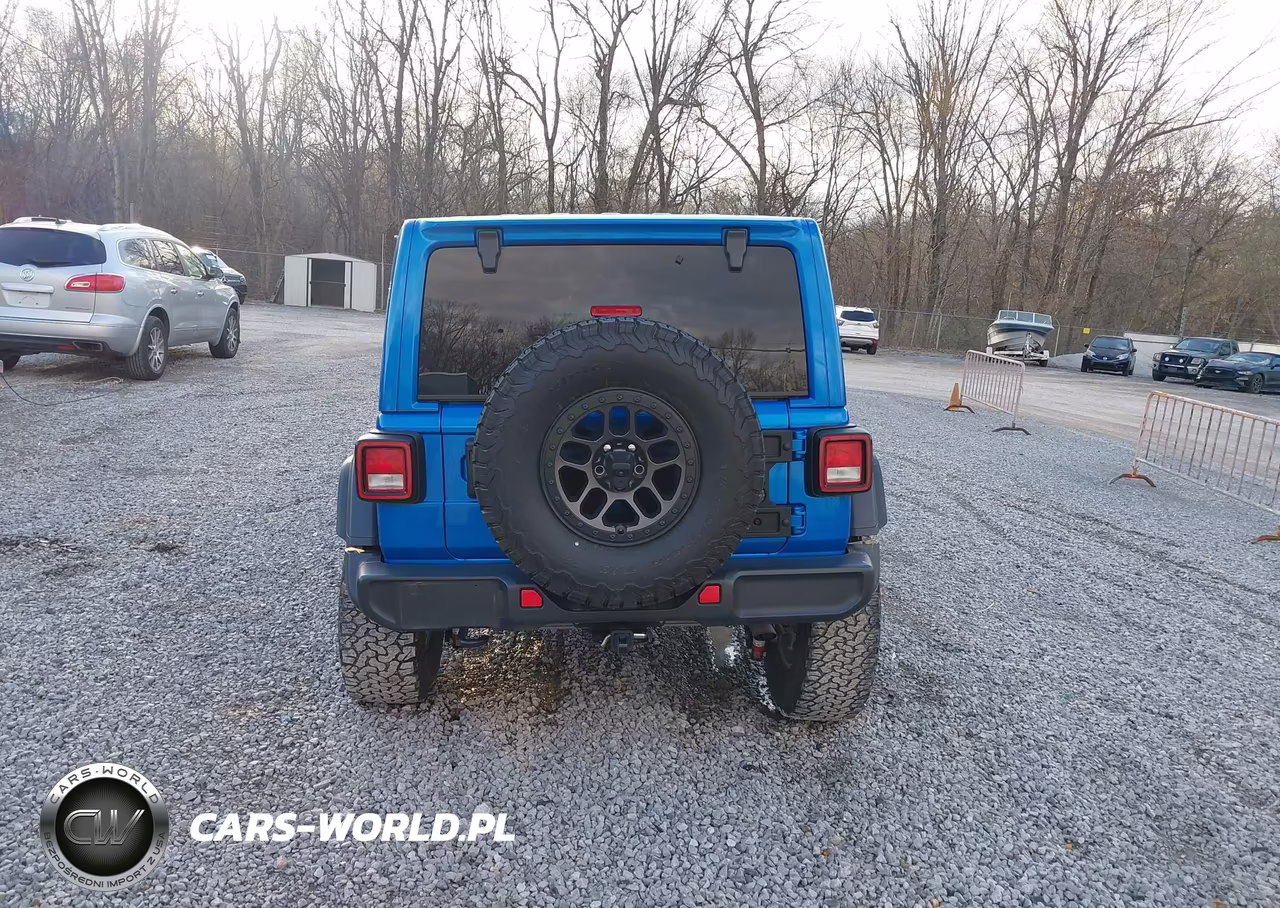 2022 Jeep Wrangler Unlimited High Tide 4X4 VIN:1C4HJXDGXNW244260 - 16