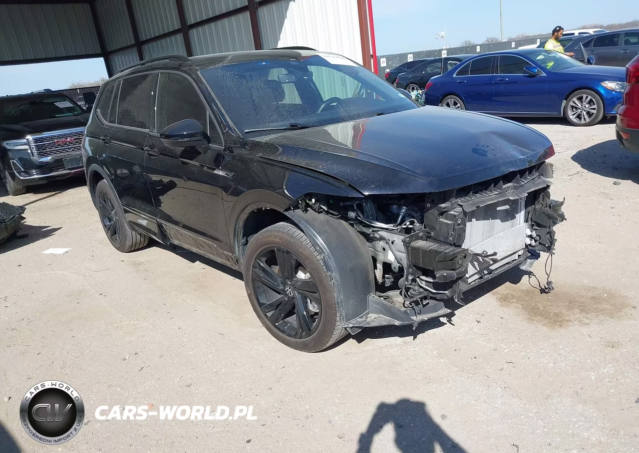 2024 Volkswagen Tiguan 2.0T Se R-Line Black