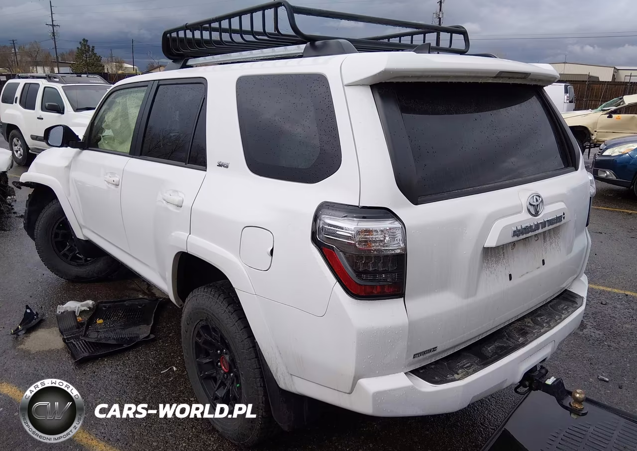 2023 Toyota 4Runner Sr5 VIN:JTEMU5JR7P6092677 - 3