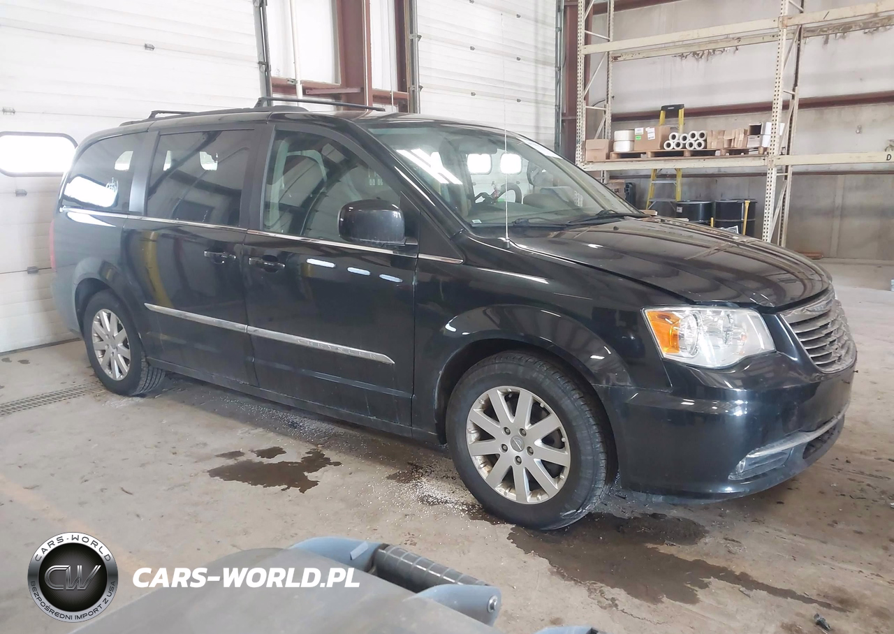 2015 Chrysler Town & Country Touring