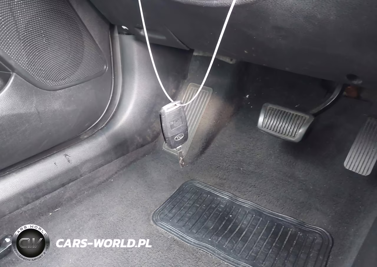 2018 Kia Rio S VIN:3KPA24AB0JE120184 - 11