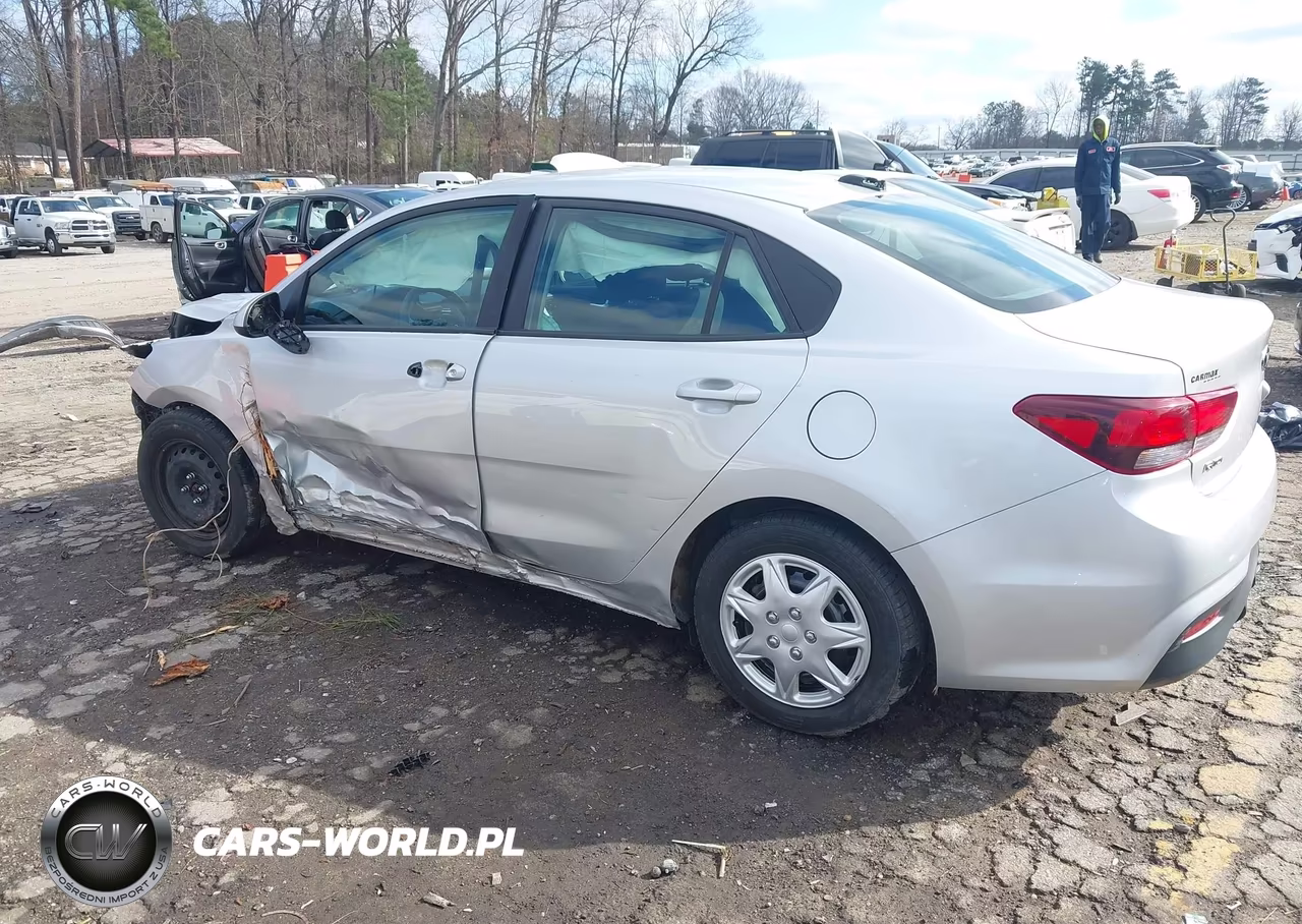 2018 Kia Rio S VIN:3KPA24AB0JE120184 - 14
