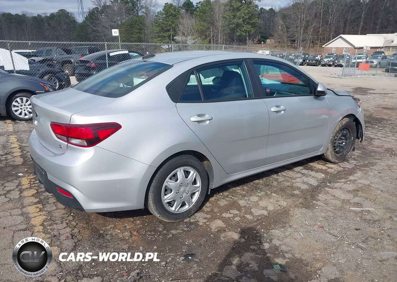 2018 Kia Rio S VIN:3KPA24AB0JE120184 - 4