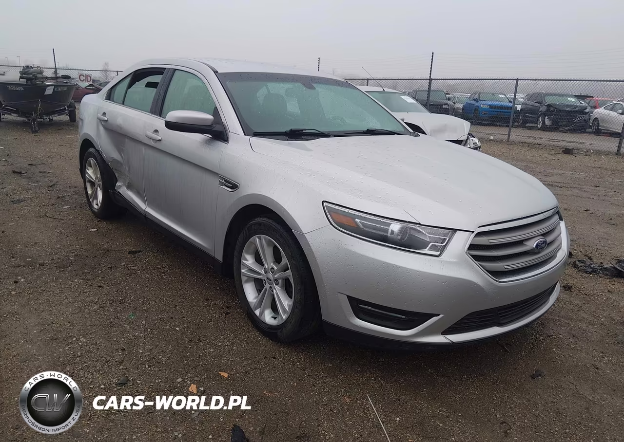 2017 Ford Taurus Sel