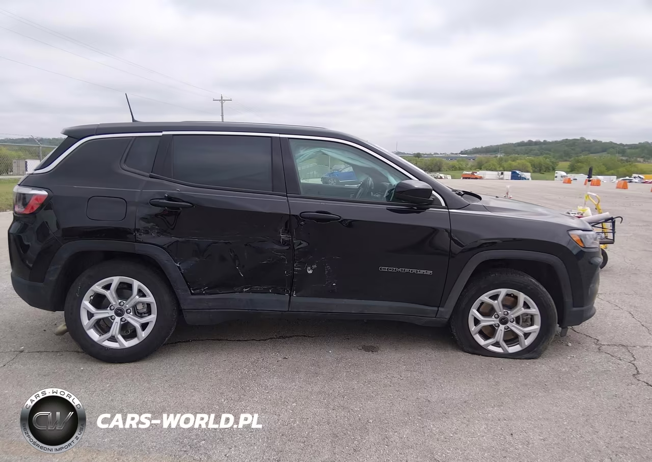 2025 Jeep Compass Sport 4X4 VIN:3C4NJDAN8ST502975 - 14