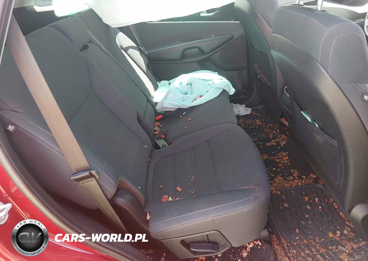 2017 Kia Sorento 2.4L Lx VIN:5XYPG4A36HG260774 - 8