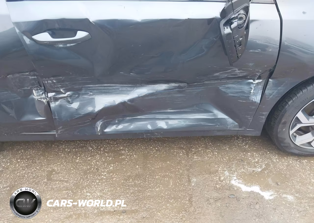 2021 Kia Forte Lxs VIN:3KPF24AD2ME264587 - 6