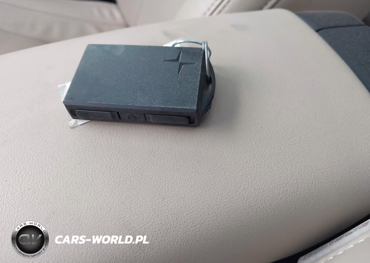 2021 Polestar 2 Launch Edition VIN:LPSED3KAXML027222 - 11