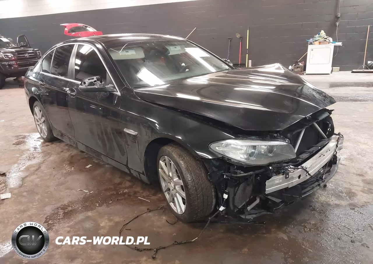 2015 BMW 528I xDrive