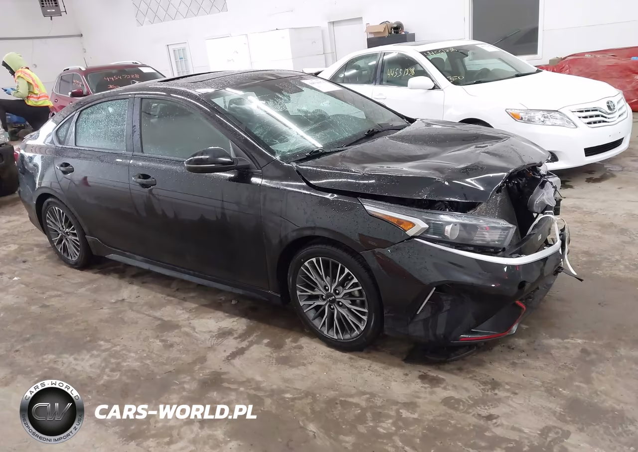 2022 Kia Forte Gt-Line