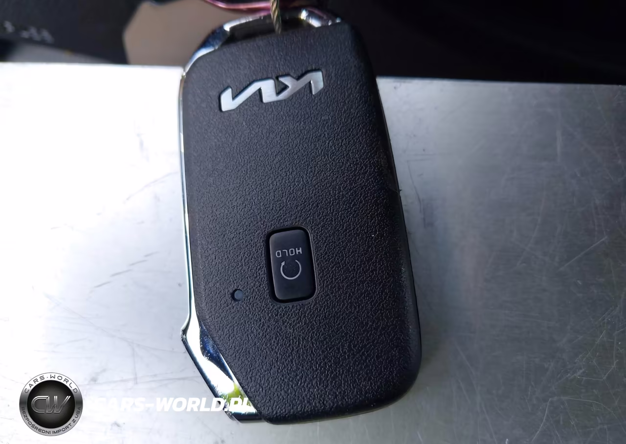 2025 Kia Seltos S VIN:KNDEU2AA2S7819275 - 11