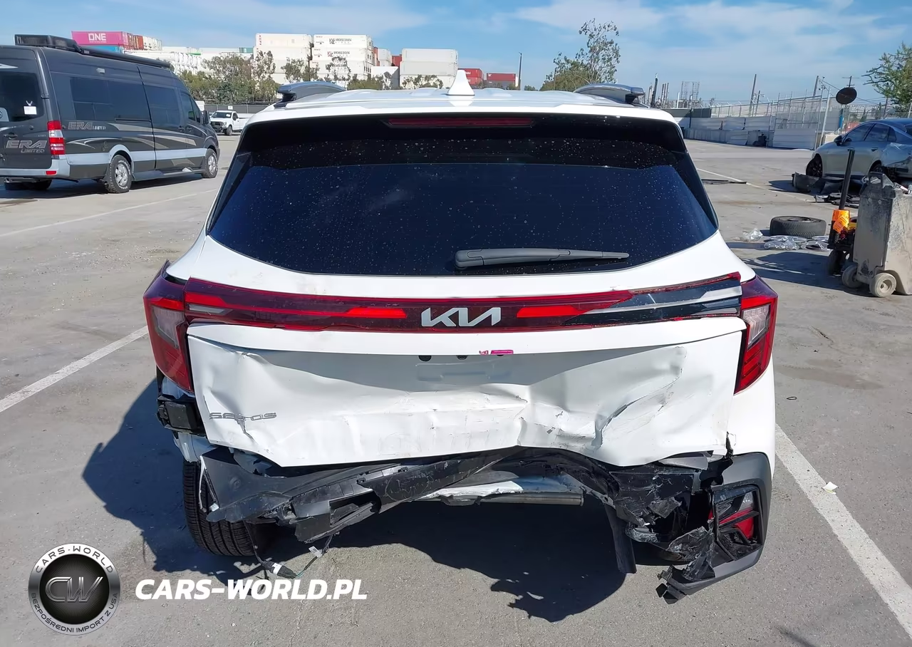 2025 Kia Seltos S VIN:KNDEU2AA2S7819275 - 16