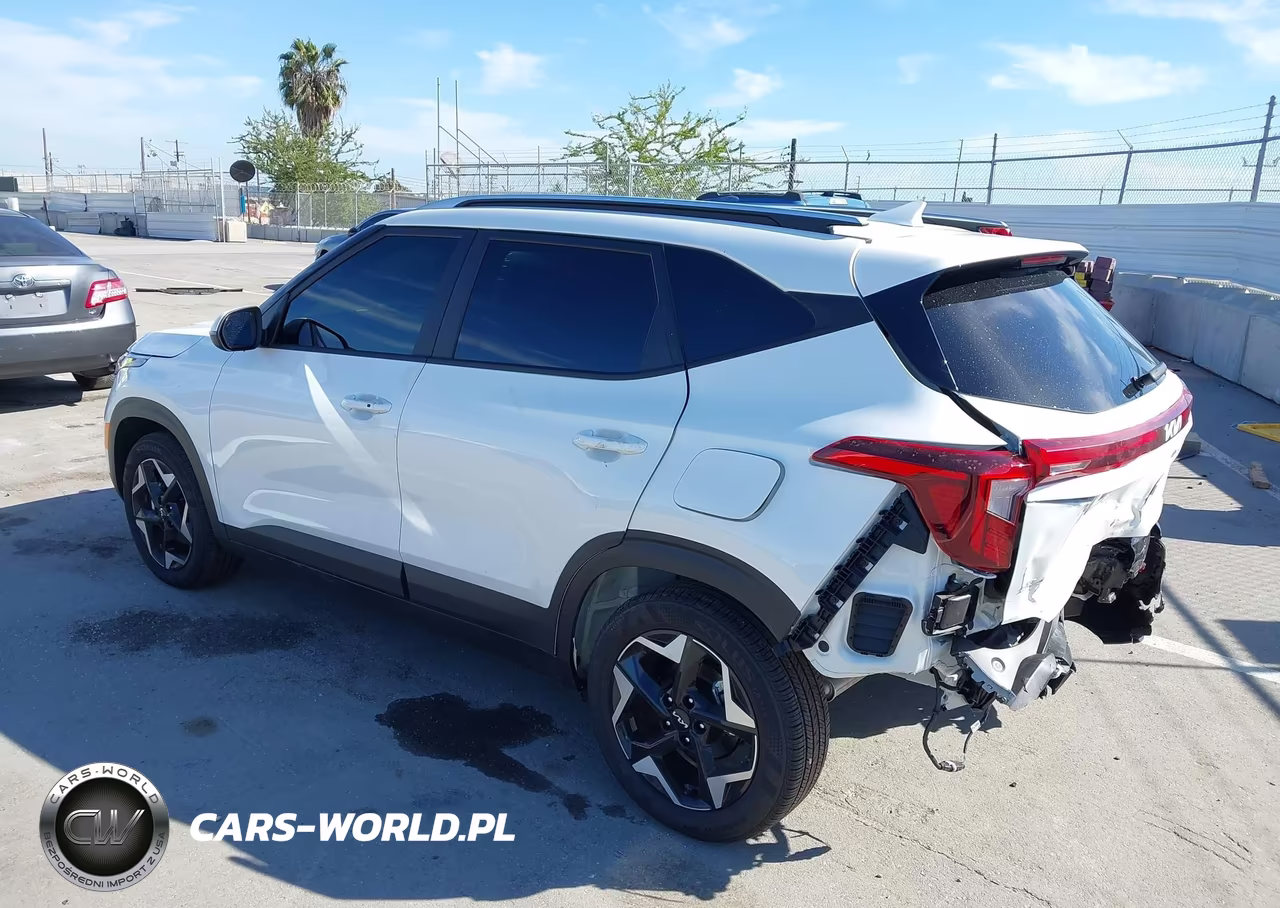 2025 Kia Seltos S VIN:KNDEU2AA2S7819275 - 3