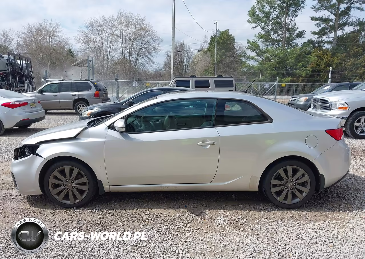 2011 Kia Forte Koup Sx VIN:KNAFW6A34B5378345 - 15