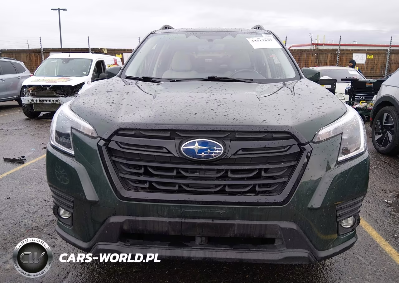 2024 Subaru Forester Premium VIN:JF2SKADC3RH445250 - 12