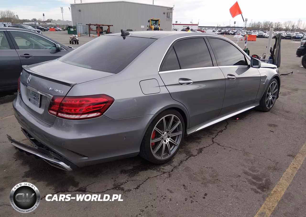 2014 Mercedes-Benz E 63 Amg S 4Matic VIN:WDDHF7GB4EA880581 - 4