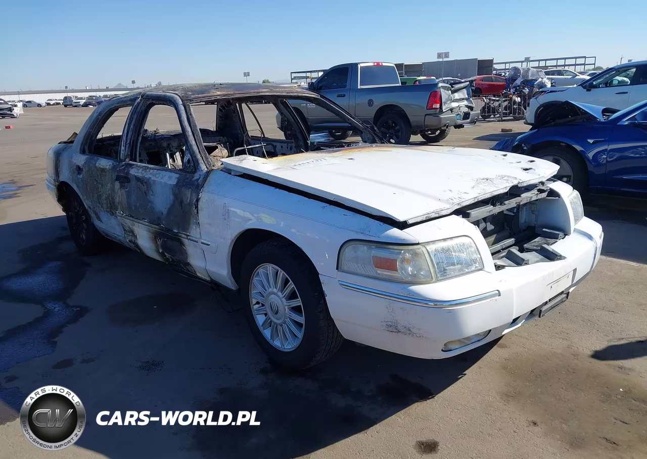 2008 Mercury Grand Marquis Ls – zdjęcie 1 z 11