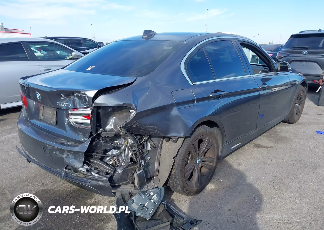 2018 BMW 330I VIN:WBA8B9G58JNV00573 - 4