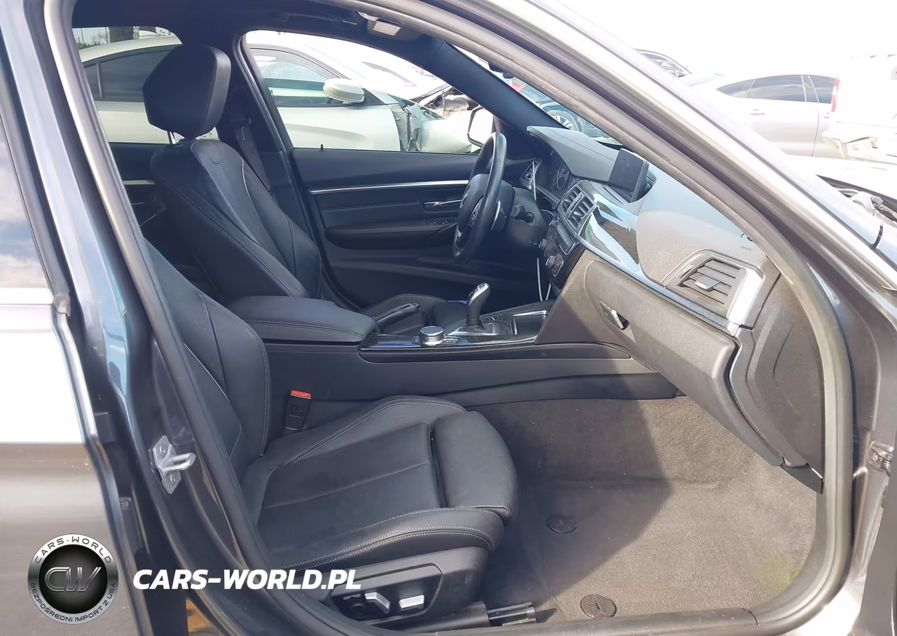 2018 BMW 330I VIN:WBA8B9G58JNV00573 - 5