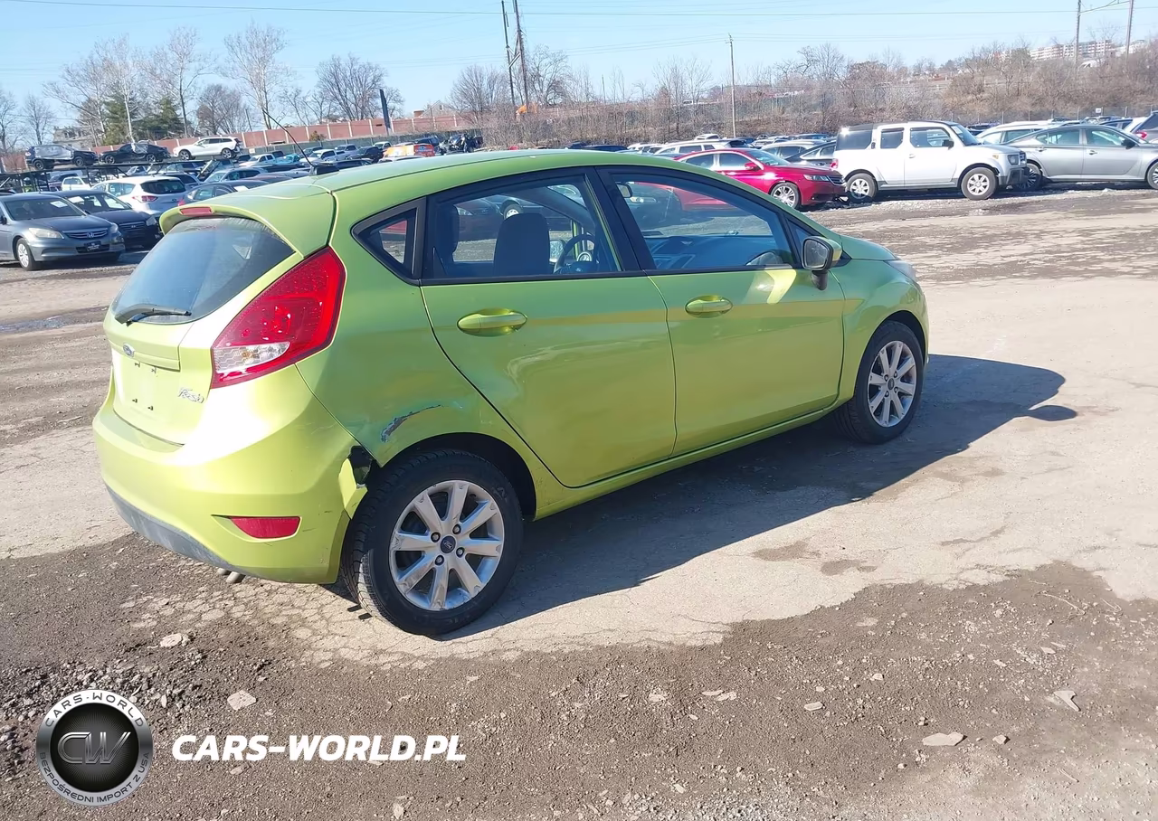 2011 Ford Fiesta Se VIN:3FADP4EJ2BM170632 - 4