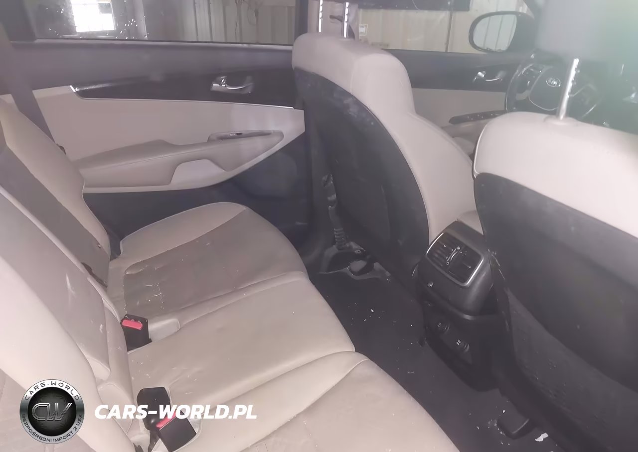 2020 Kia Sorento 2.4L Lx VIN:5XYPGDA33LG671879 - 8