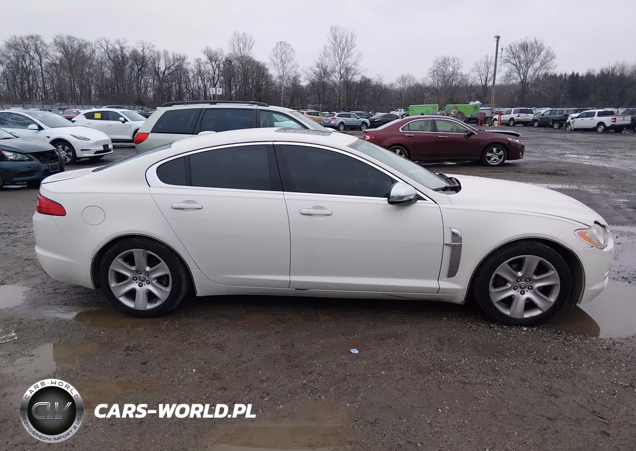 2010 Jaguar Xf VIN:SAJWA0FA1AHR70595 - 13