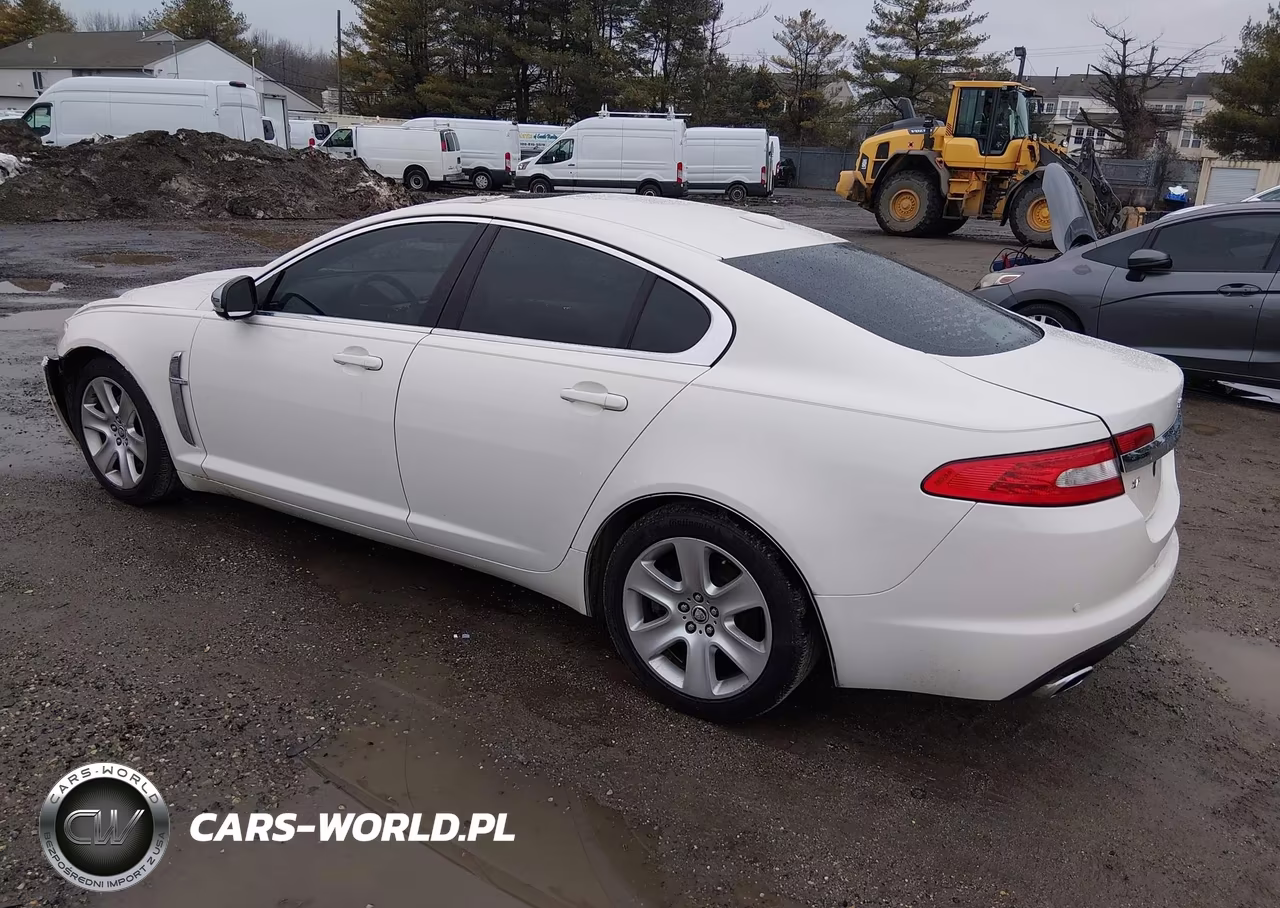 2010 Jaguar Xf VIN:SAJWA0FA1AHR70595 - 3