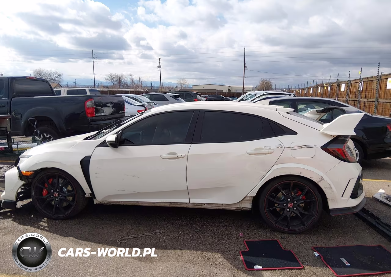 2020 Honda Civic Type R Touring VIN:SHHFK8G75LU200334 - 14